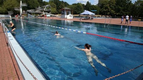 female swimmers naked|Topless .